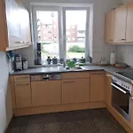 Zwischen Draegerpark Und Dem Stadtpark * لوبيك