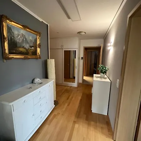 Zwischen Draegerpark Und Dem Stadtpark Apartment *